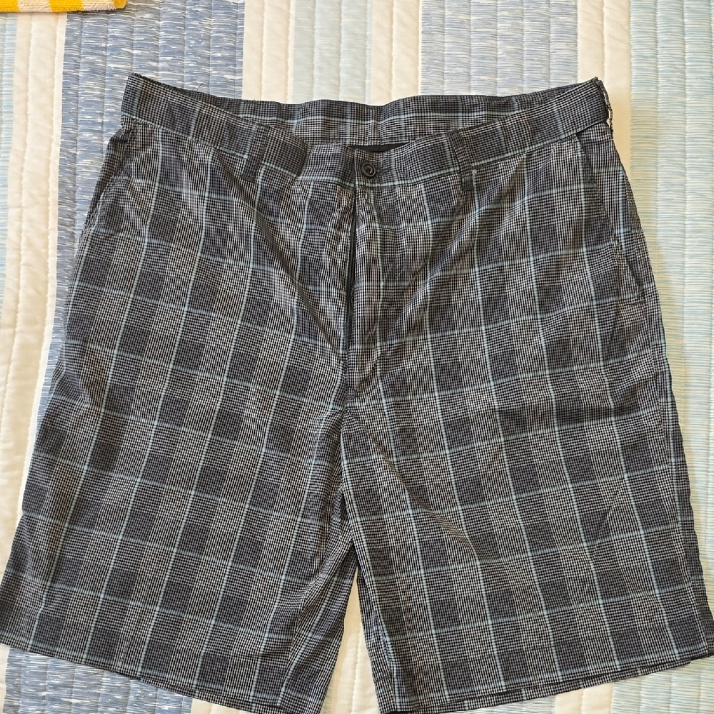 PGA Tour Black and White Flat Front Shorts